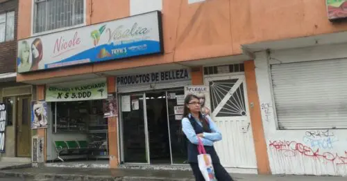NICOLE DISTRIBUIDORA DE BELLEZA NICOLE DISTRIBUIDORA DE BELLEZA